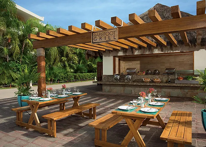 Resort Dreams Sapphire & Puerto Morelos