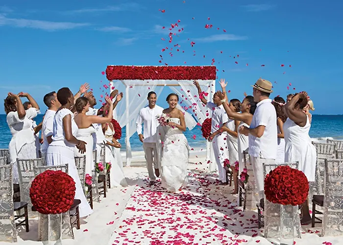 Resort Dreams Sapphire &